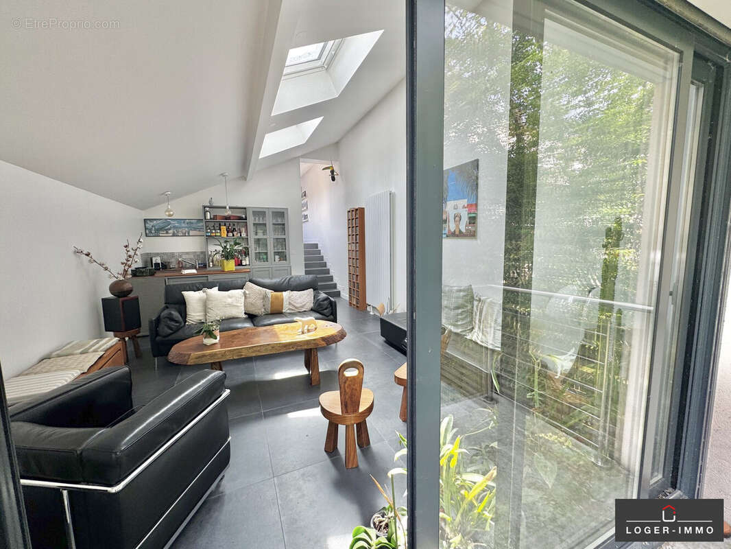 Maison à LE PERREUX-SUR-MARNE