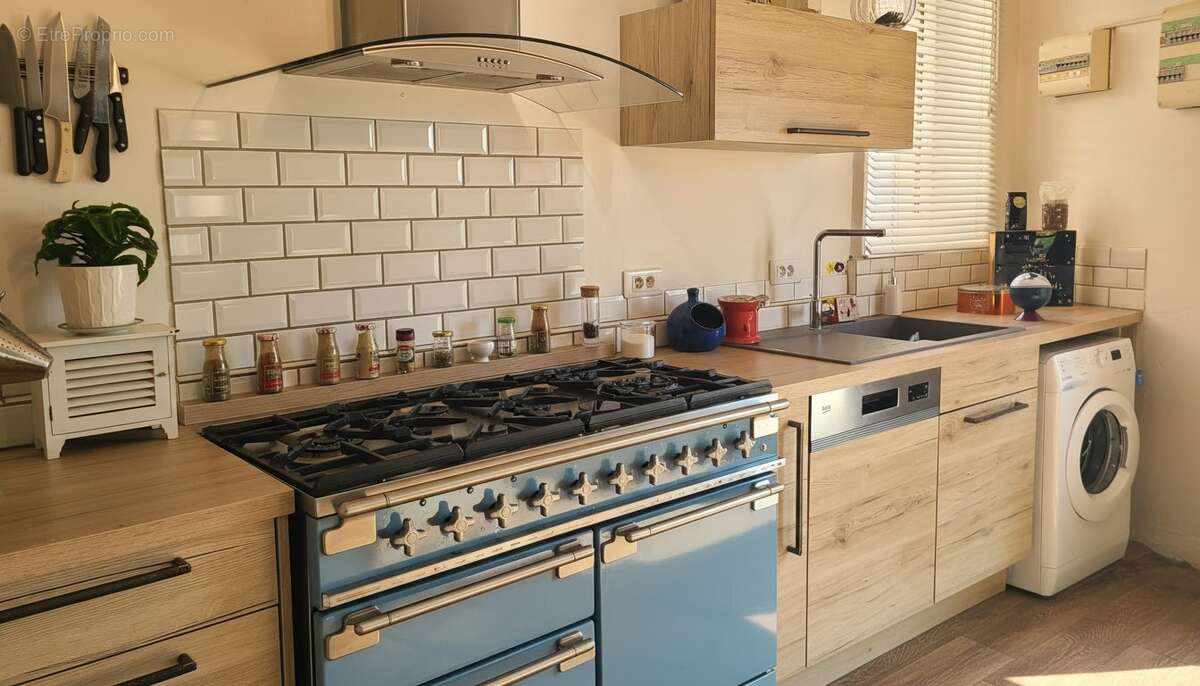 Jolie propriété de caractère à proximité de Lauzerte - Maison familiale ou double habitation sur 2 912 m² - photo 5