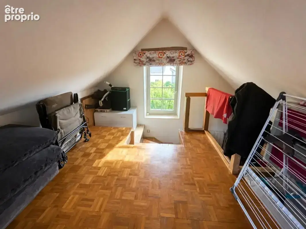 Maison de 7 pièces de 165 m² à Nérondes - photo 14