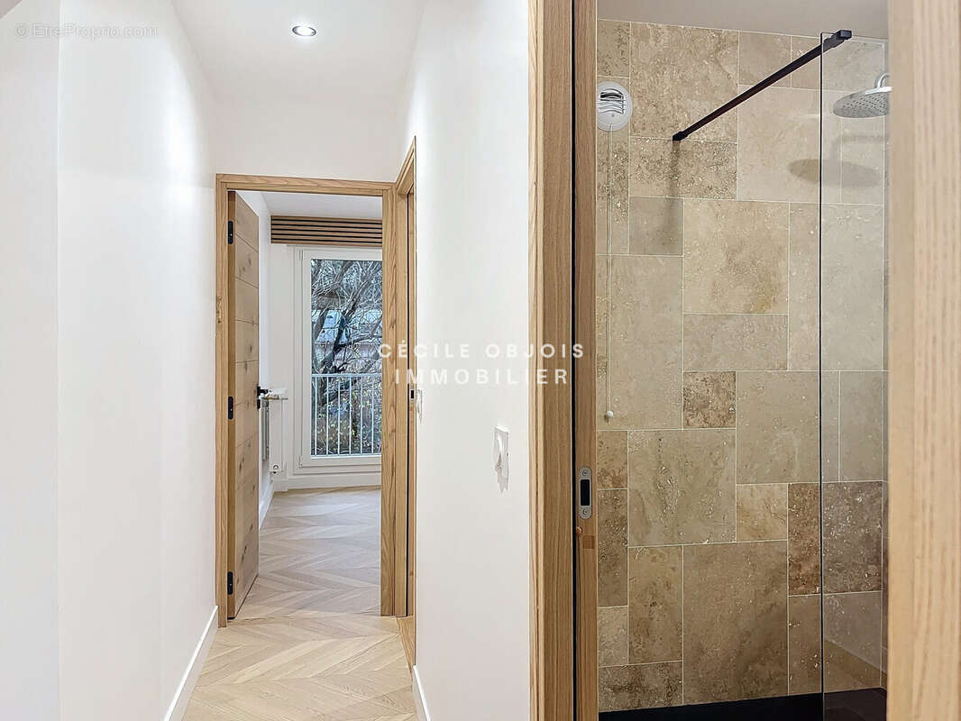 Appartement à SAINT-MAUR-DES-FOSSES