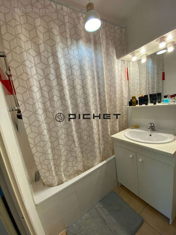Appartement à CREON