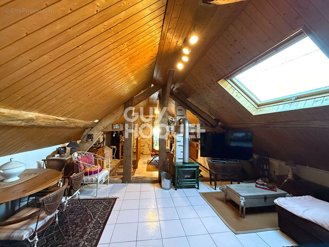 Maison à GRESY-SUR-AIX