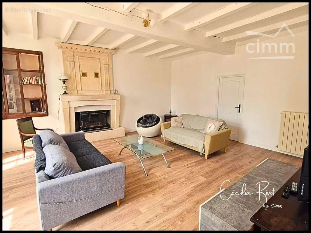 Maison à SAINT-MARTIAL-DE-MIRAMBEAU