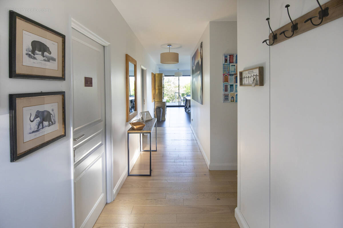 Maison à SAINT-EMILION