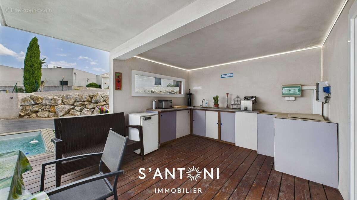 MONTBLANC Maison T4 plain-pied piscine très grand garage  Montblanc - photo 15