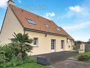 Maison à LES MOITIERS-D&#039;ALLONNE