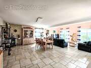 Maison à VILLENEUVE-SUR-BELLOT