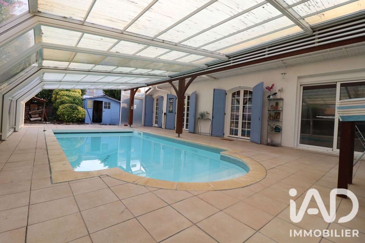 Maison 145 m² à Gradignan  - photo 4