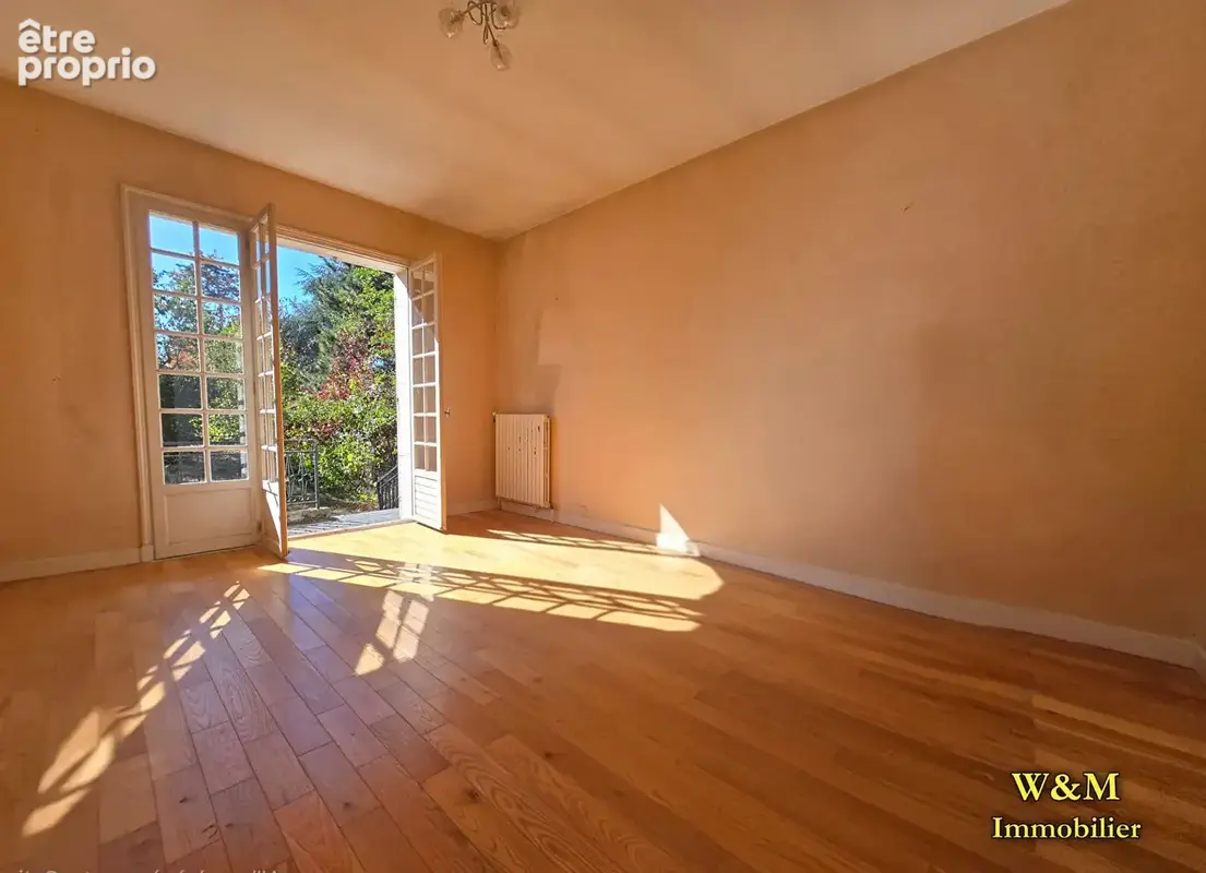 Maison Evry Courcouronnes 9 pièce(s) 163 m² sur 1 000 m² de terrain - photo 5