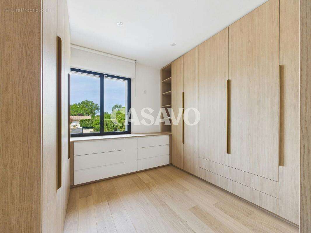 Vente Maison 5 pièces de 152m² - 33850 Léognan - photo 21