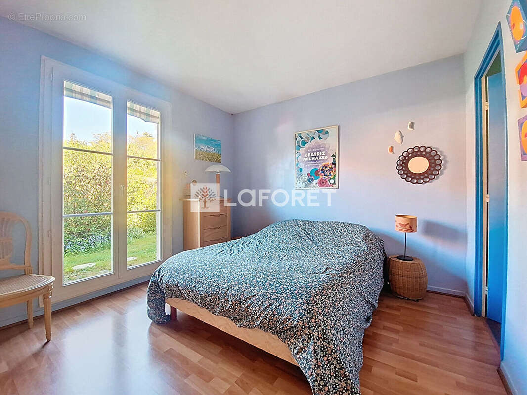 Maison à MARCOUSSIS