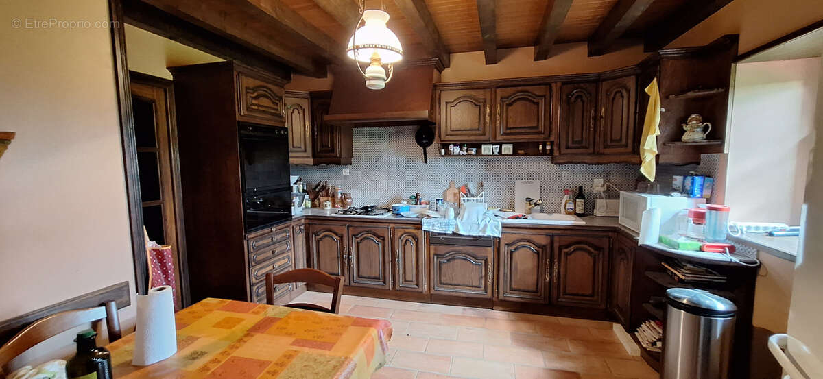 Maison à ISSERTEAUX