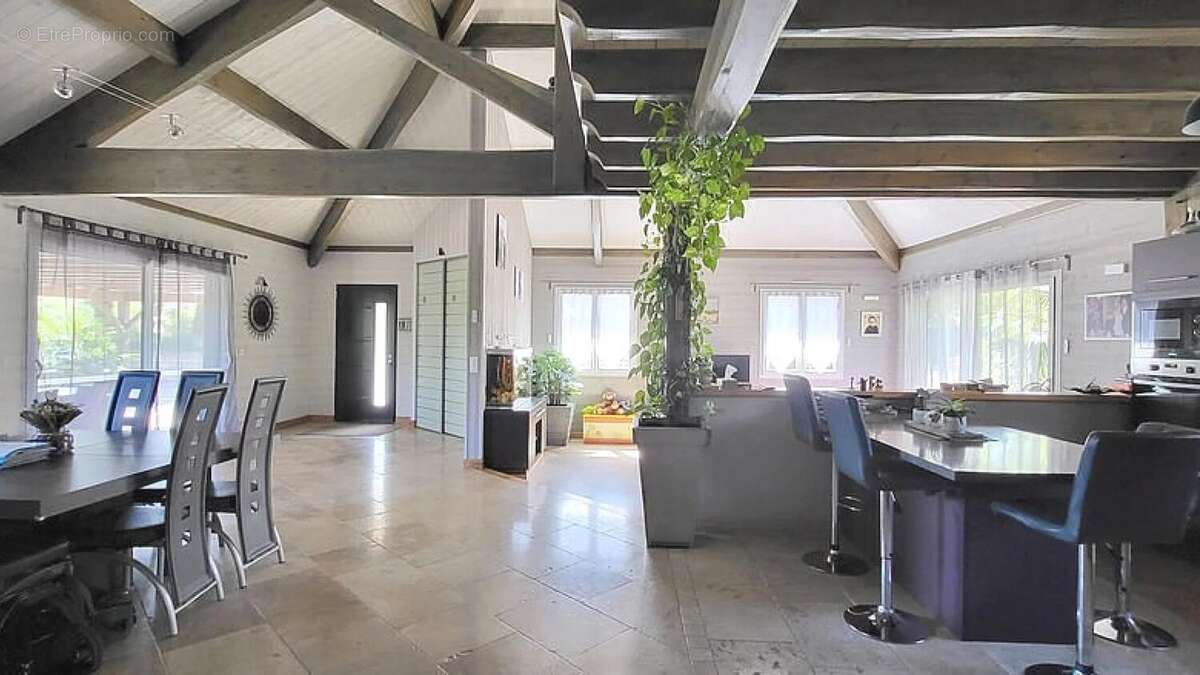 Maison à LABASTIDE-MURAT