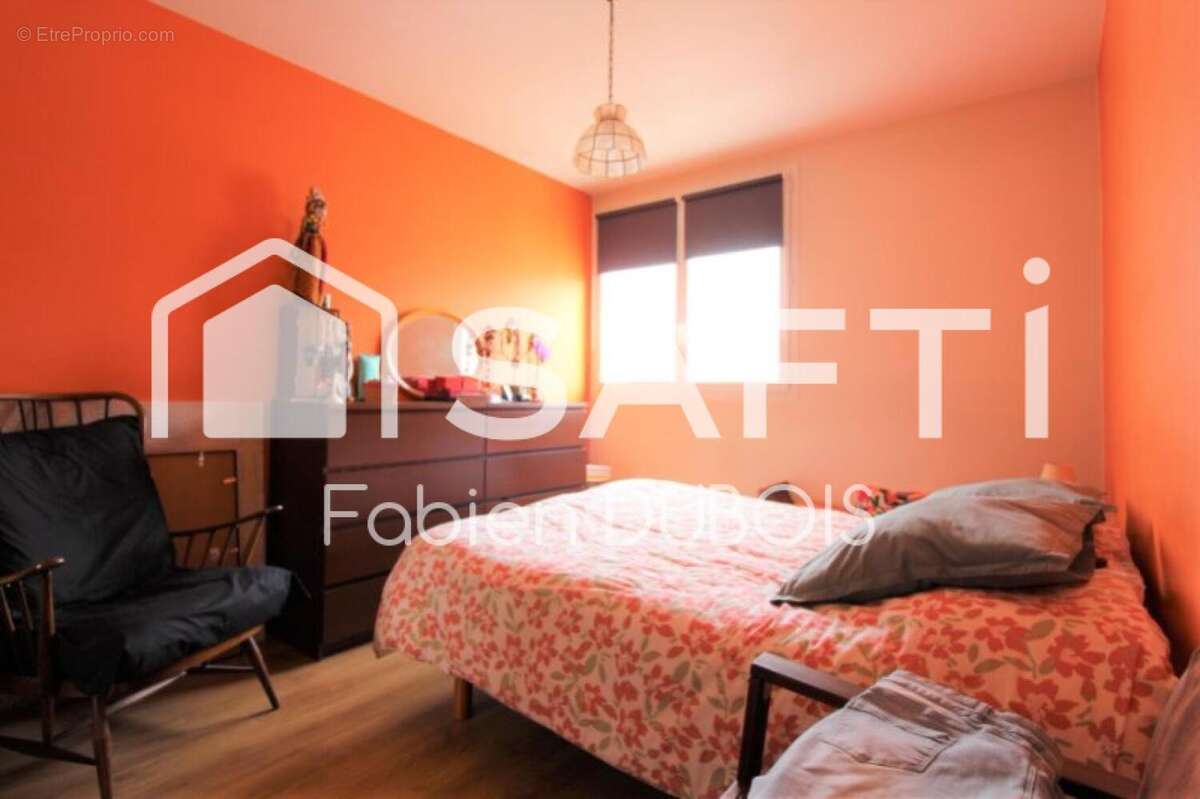 Photo 2 - Appartement à LE PLESSIS-ROBINSON