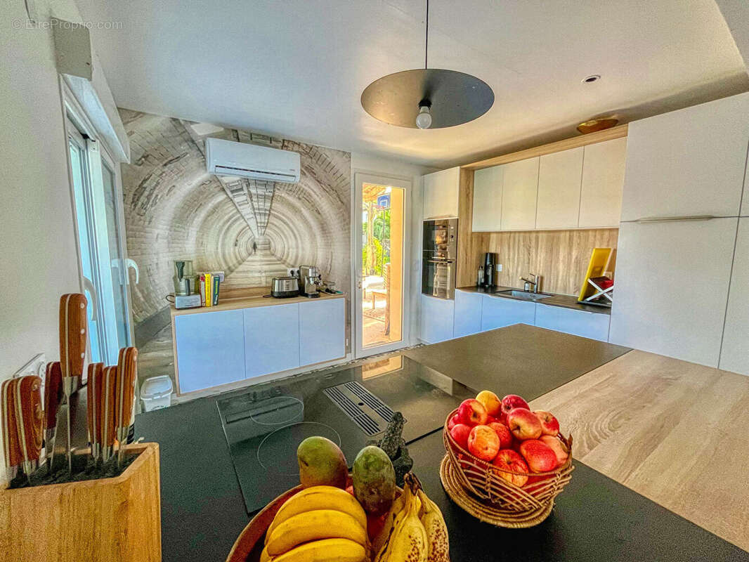 Maison à SAINT-SULPICE-DE-ROYAN