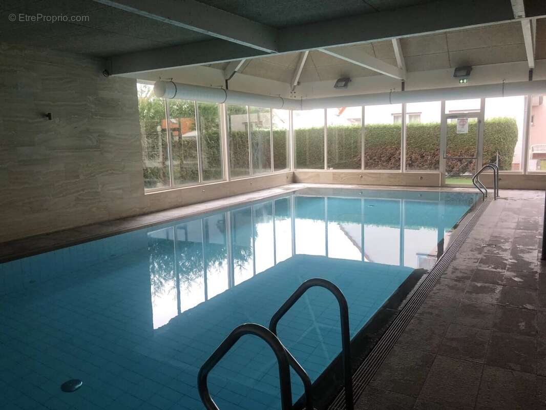 Maison à GROFFLIERS