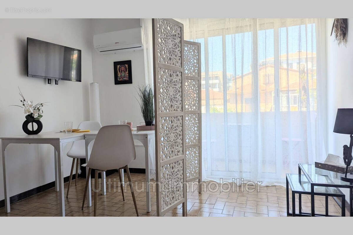 Appartement à FREJUS