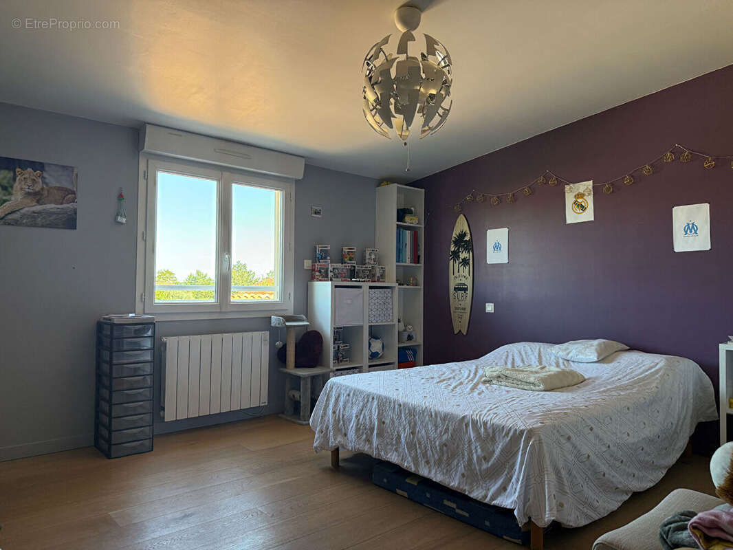 Maison à ROCHES-PREMARIE-ANDILLE