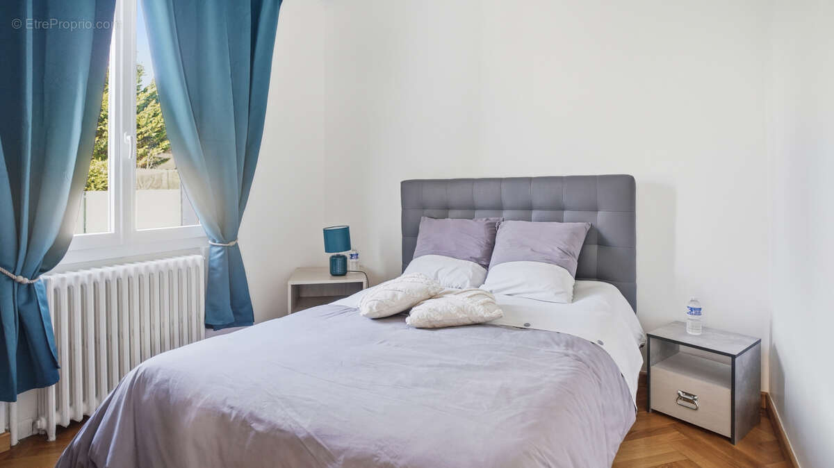 Maison à MONTIGNY-SUR-LOING