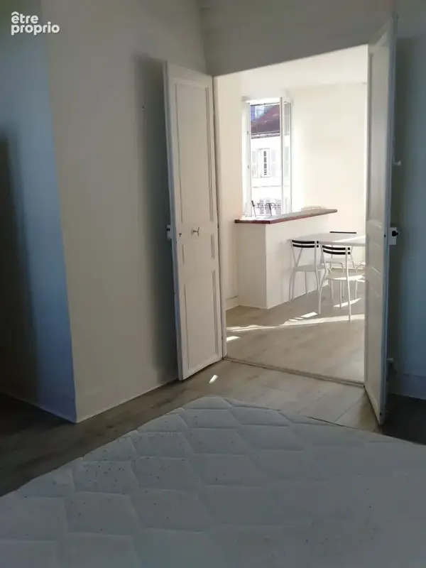 Appartement 183 m² à Angouleme  - photo 3