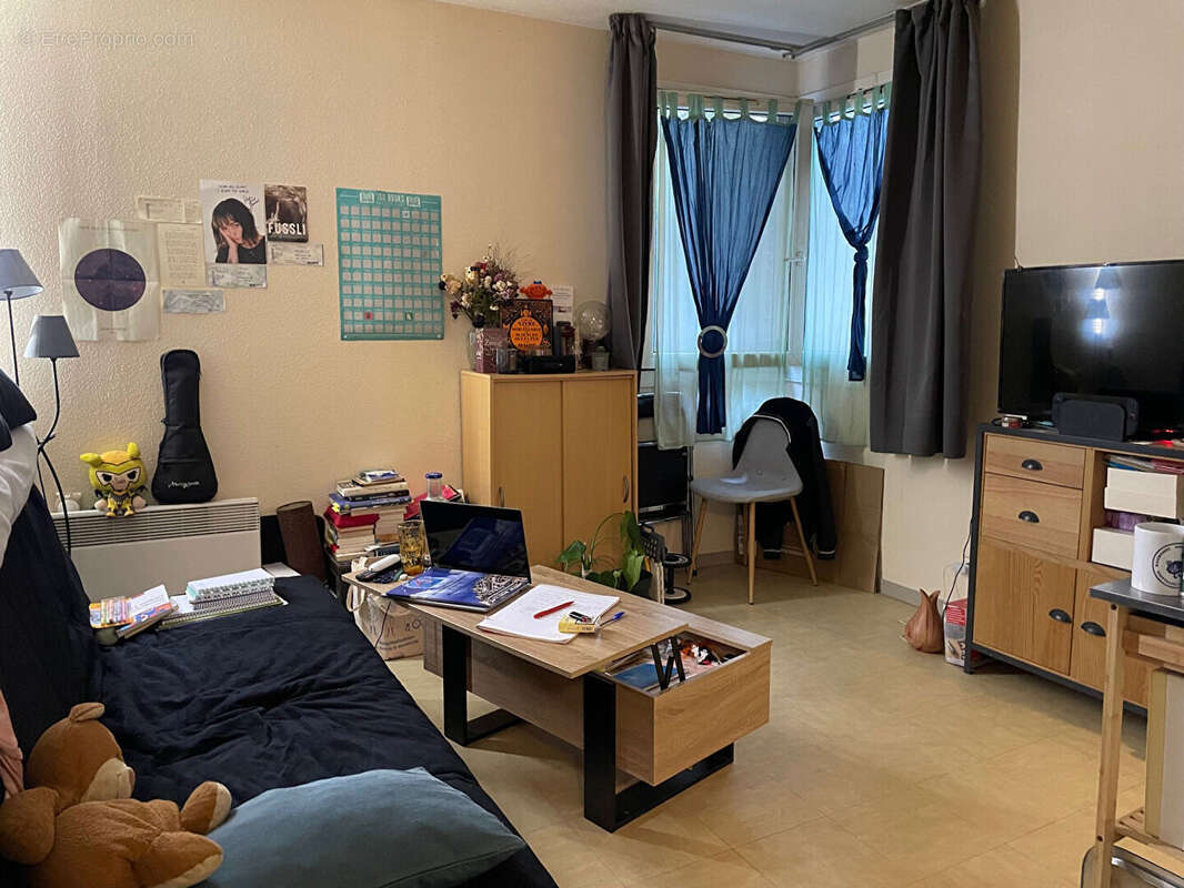 Appartement à ISSY-LES-MOULINEAUX