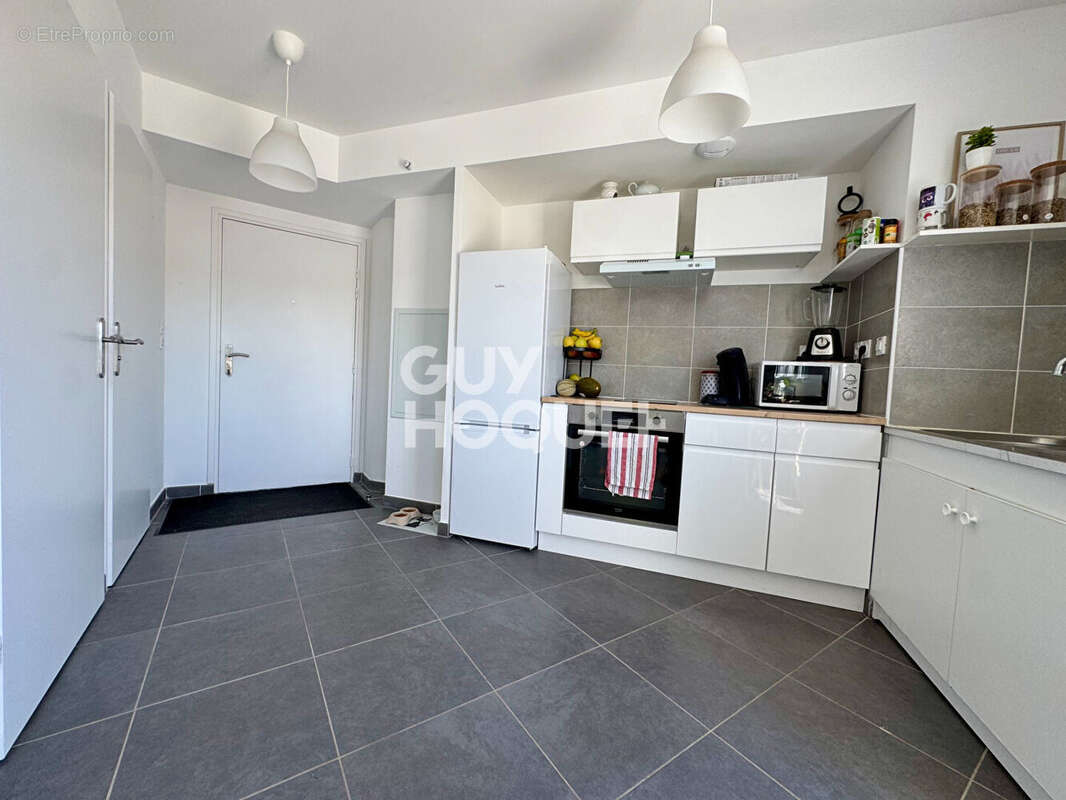 Appartement à CHATEAUNEUF-DE-GADAGNE