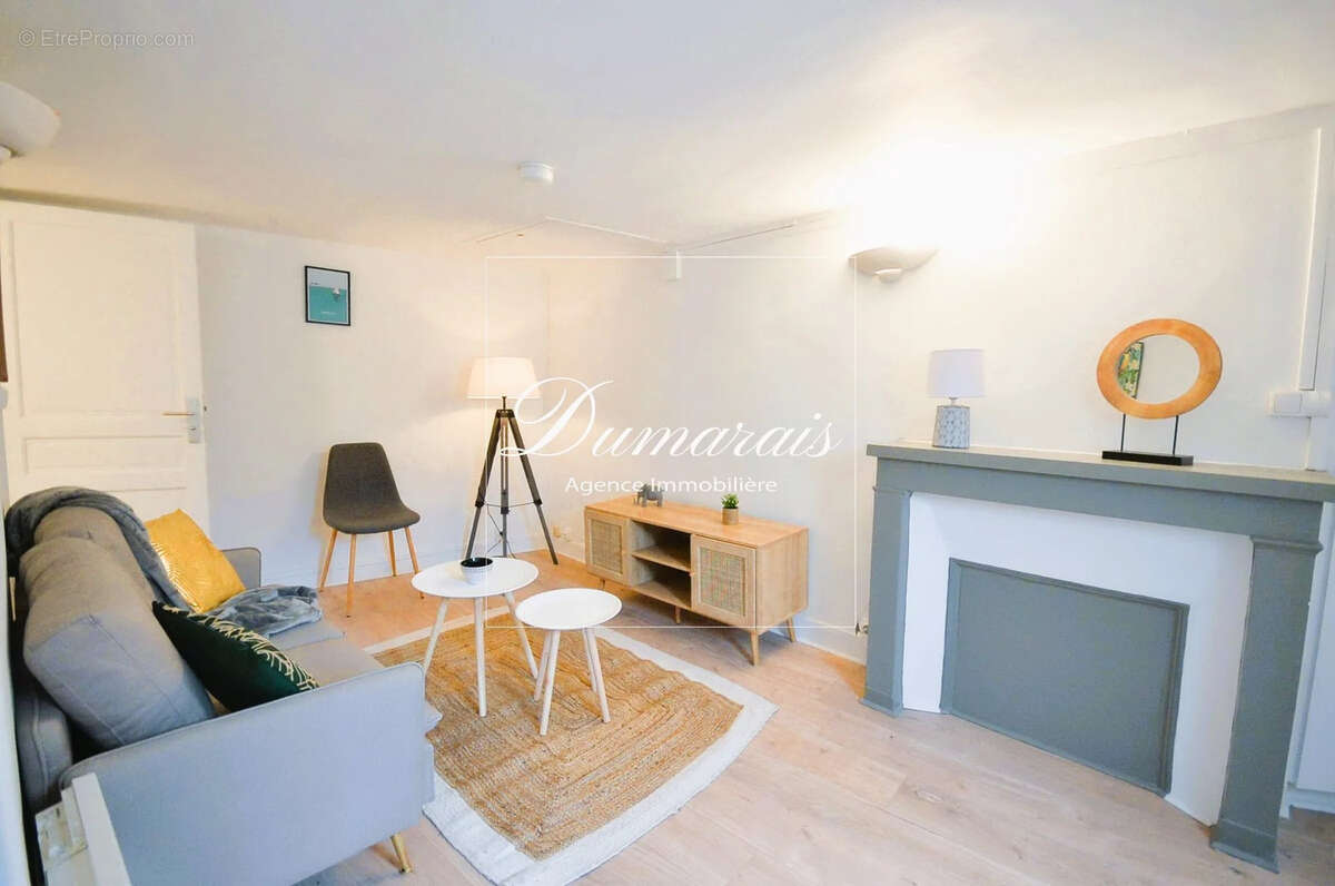 Appartement à PARIS-4E