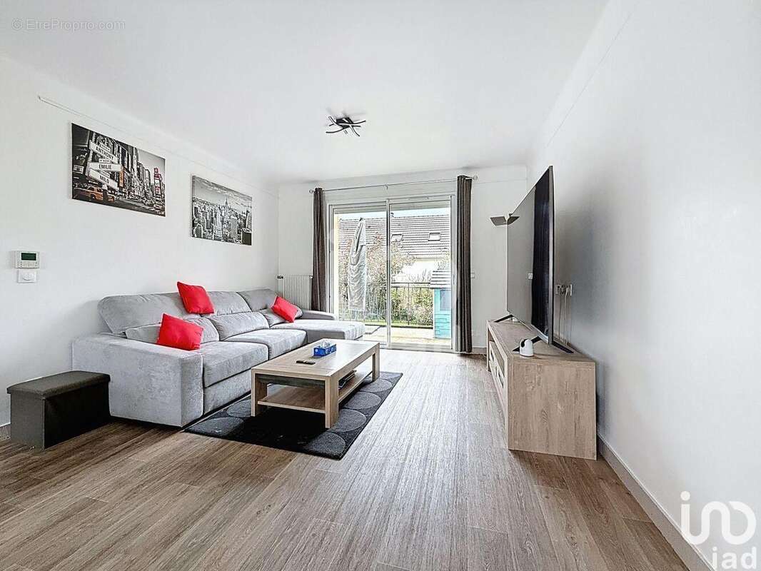 Photo 2 - Maison à PONTAULT-COMBAULT