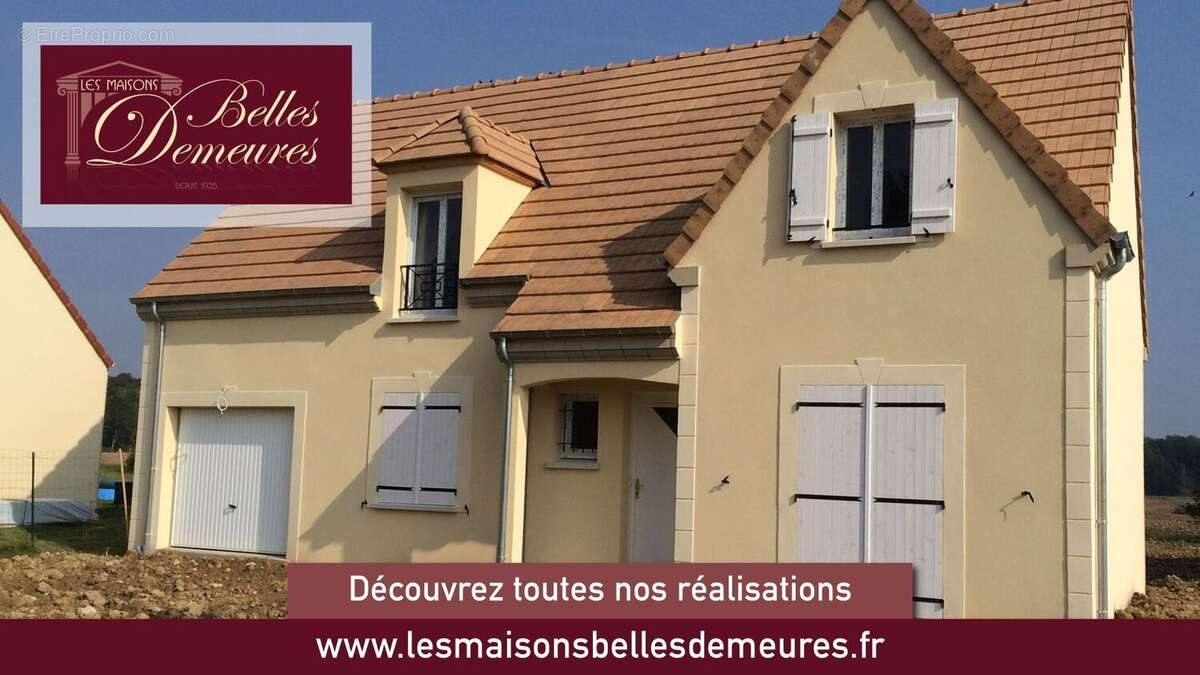 Terrain à VAUX-SUR-SEINE