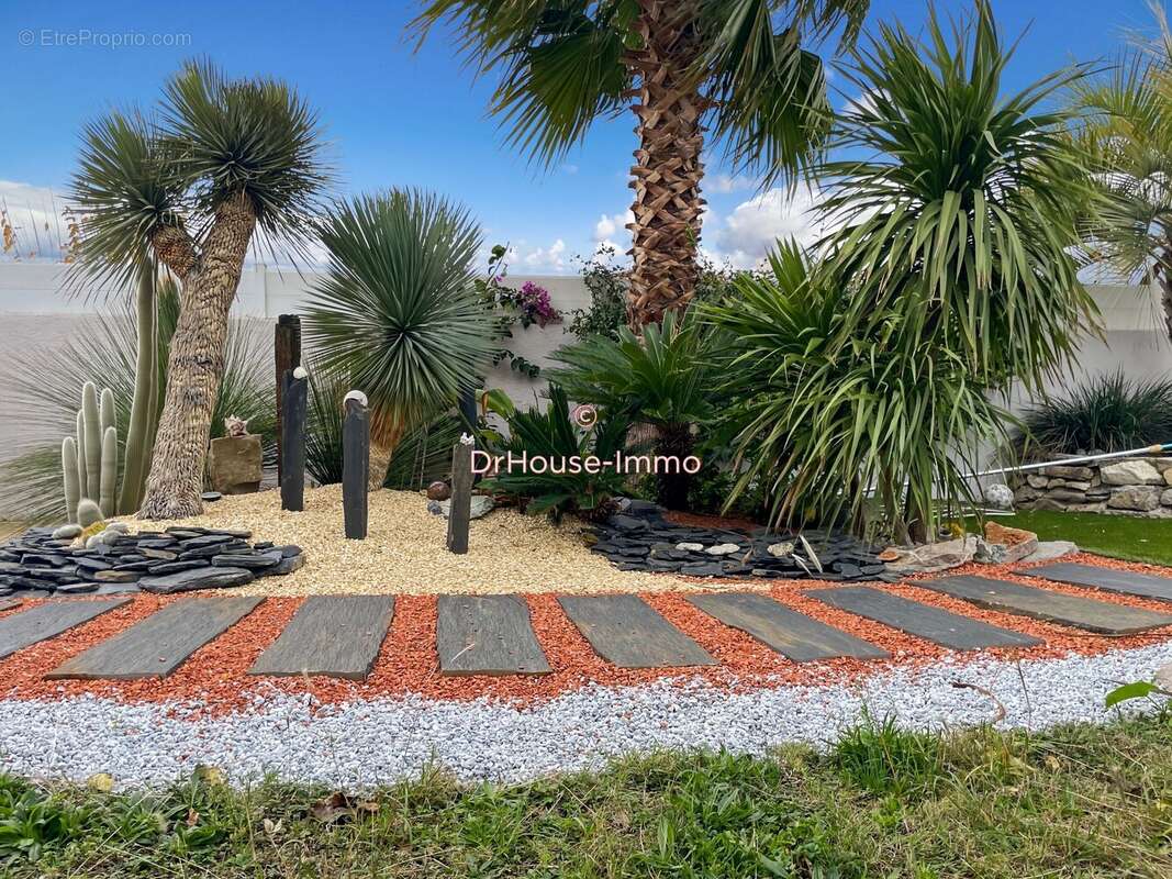 Maison à VILLEVEYRAC