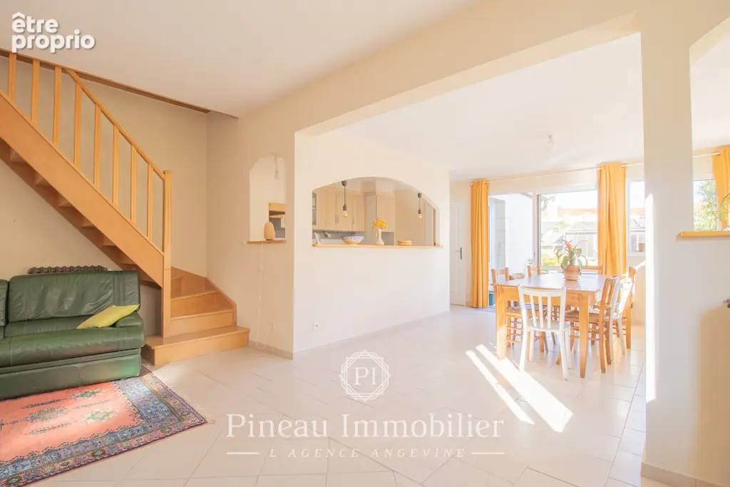 À découvrir - Maison familiale dans un quartier prisé d'Angers - photo 4