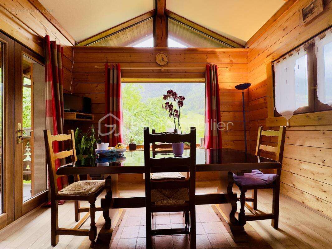 Maison à THORENS-GLIERES