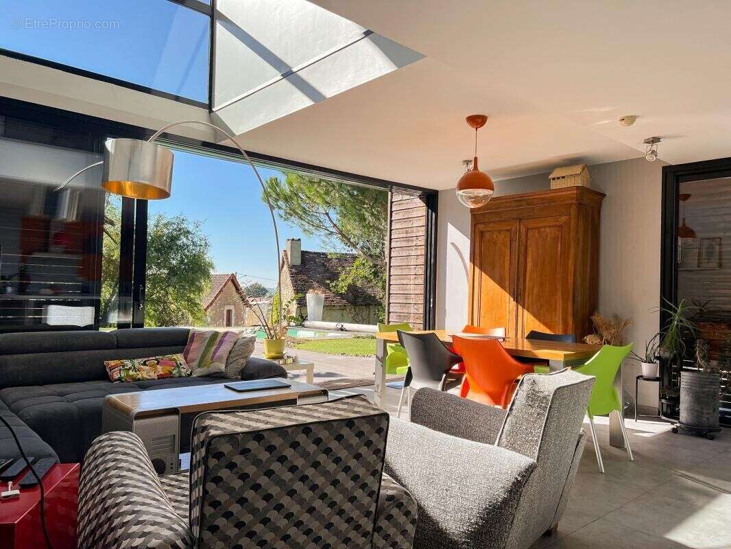 Maison à CHATELLERAULT