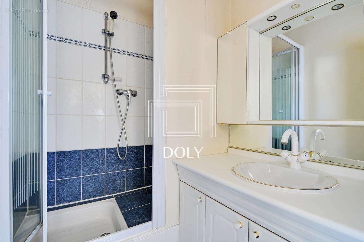 Appartement à RUEIL-MALMAISON