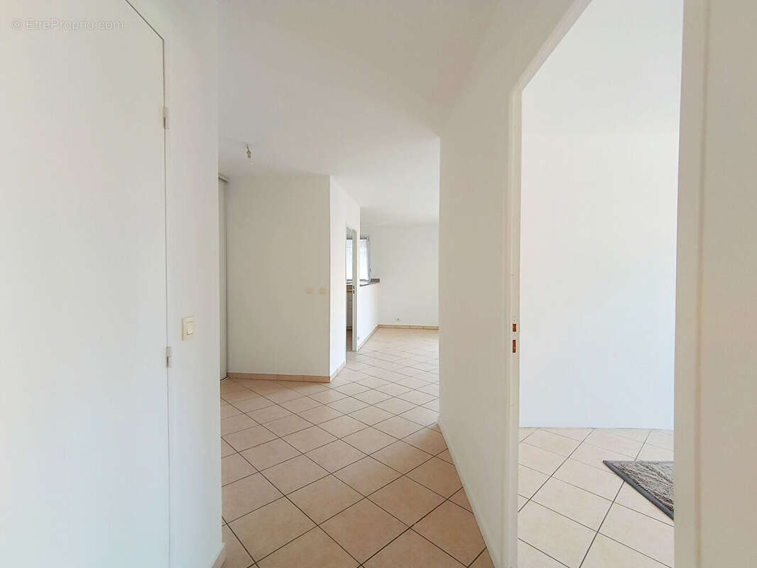Appartement centre Alfortville 3 pièce(s) 62.23 m2 refait à neuf DPE C - photo 15