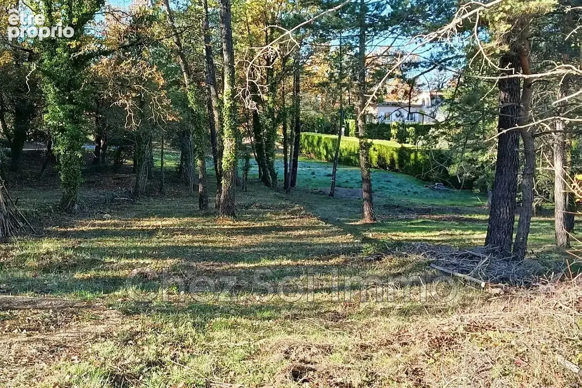 Photo Terrain à Callian au prix de 190 000€