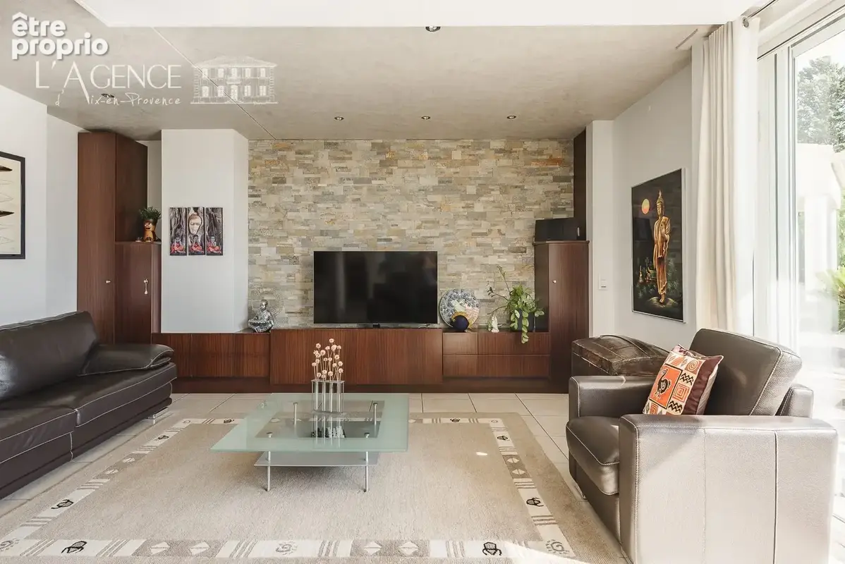 Maison 6 pièces 232 m² à vendre à Marseille-11e (13011) - photo 5