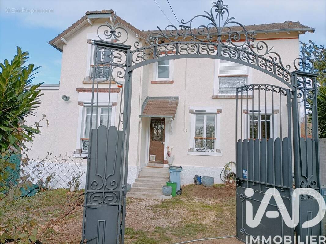 Photo 1 - Maison à PRESLES