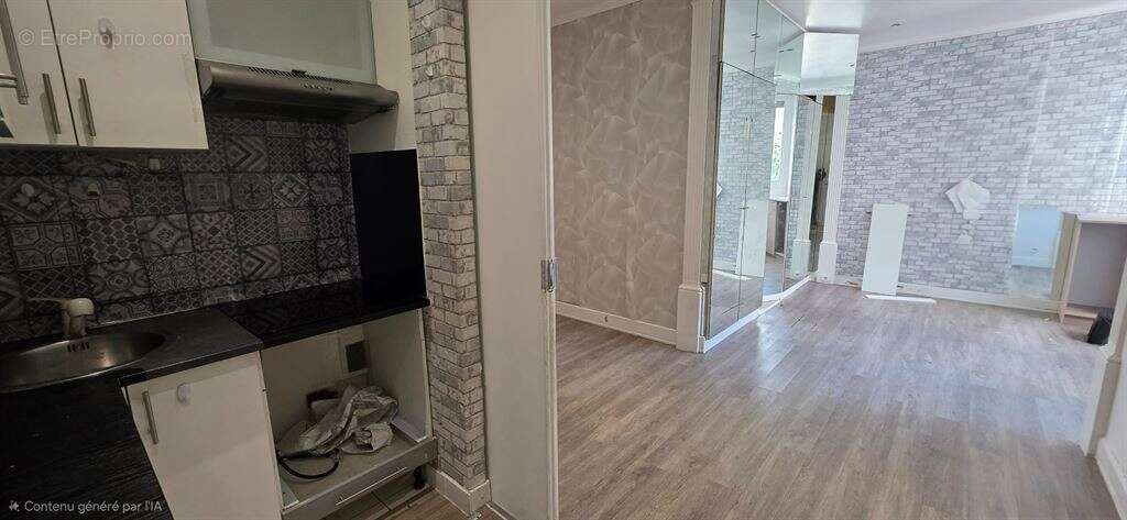 Appartement à PARIS-8E