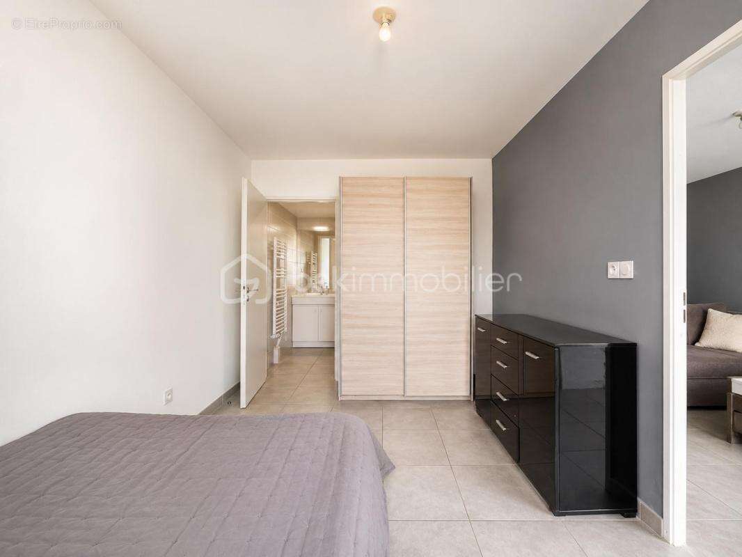 Appartement T2 avec terrasse (Vendu loué) VALRAS - photo 6