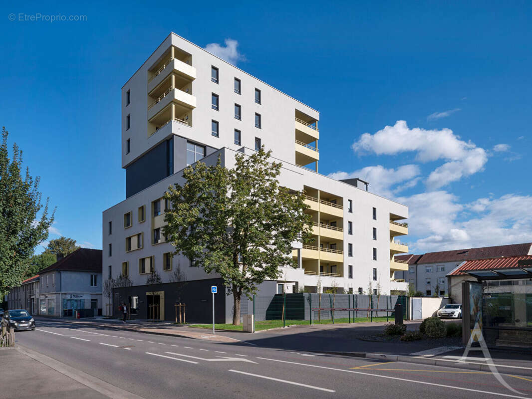 A VENDRE ! Appartement T5 avec terrasse en attique - photo 2
