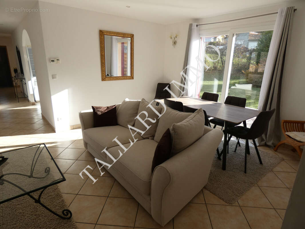Maison à TALLARD