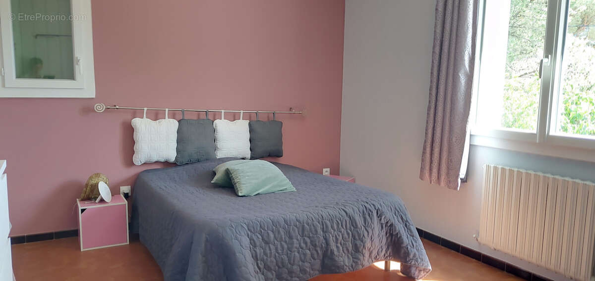 Maison à PONT-SAINT-ESPRIT