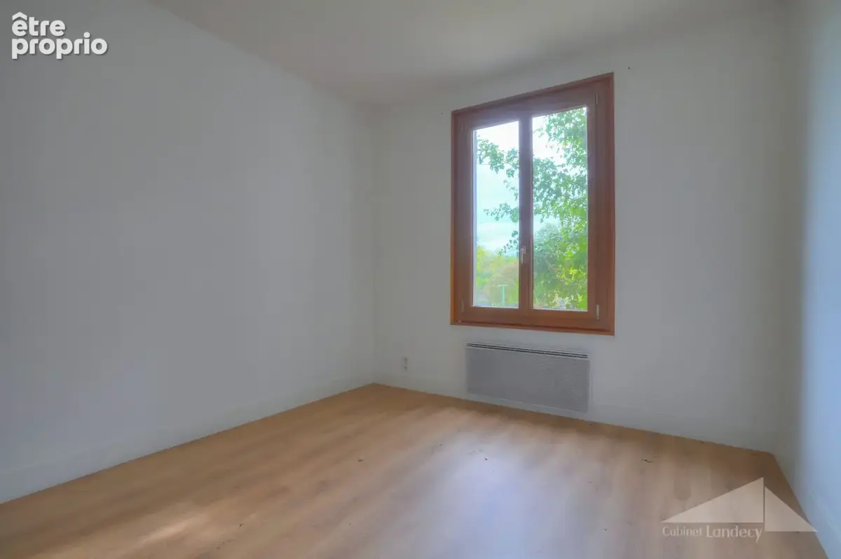 Maison 4 pièces 84 m² à vendre à Pougny (01550) - photo 4