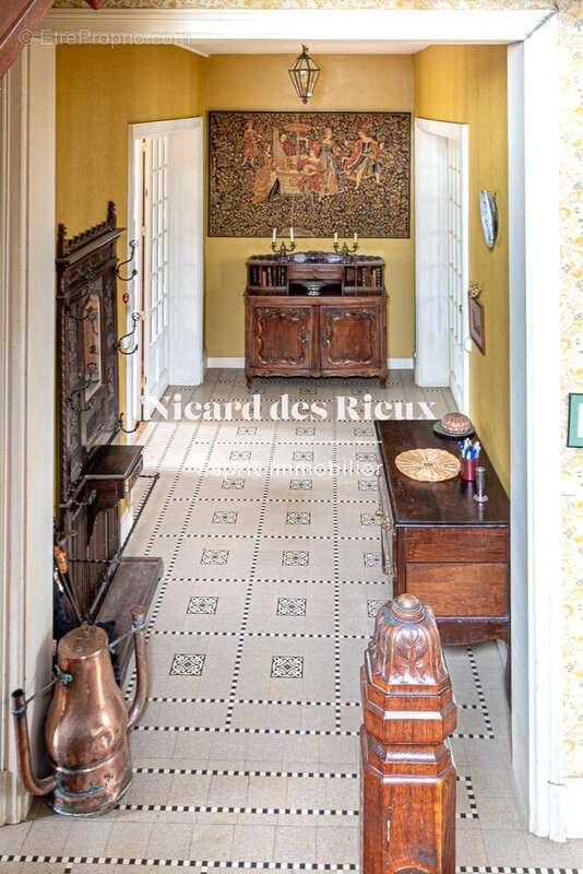 Maison à AIXE-SUR-VIENNE