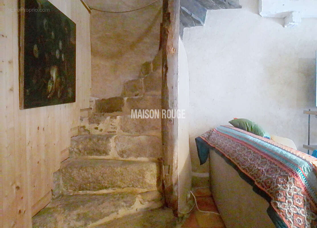 Saint-brandan : authentique corps de ferme à rénover avec fort potentiel - photo 6