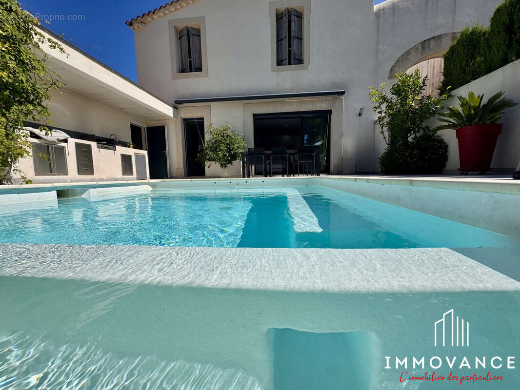 Maison à SAINT-GENIES-DES-MOURGUES