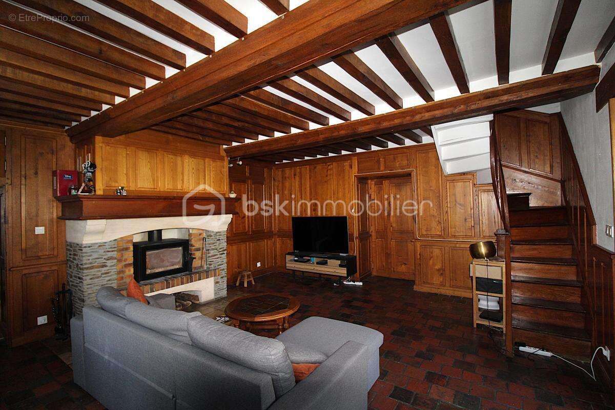 Maison à LE MOLAY-LITTRY