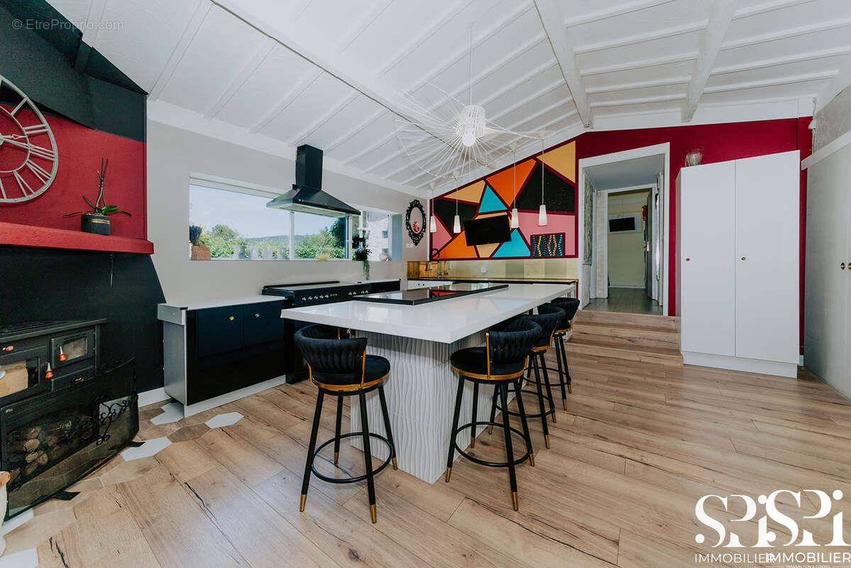 Maison avec piscine à vendre à Sainte-Anastasie-sur-Issole   Havre de paix sans vis-à-vi - photo 7