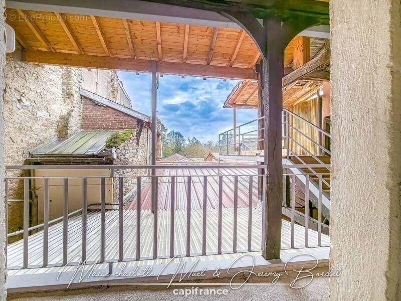 Appartement T2 avec Grenier et terrasse à PONT DE VAUX - photo 16